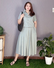 Load image into Gallery viewer, Trisha Premium Linen Sage Top and Skirt Coordinates 0010