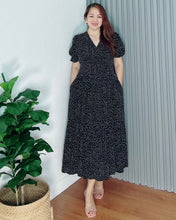 Load image into Gallery viewer, *Ariana Polka Black Maxi Dress 0098