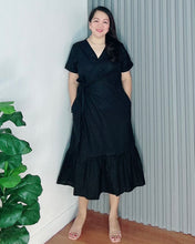 Load image into Gallery viewer, Mara Premium Linen Overlap Dress 0025