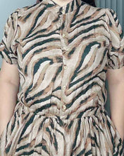 Load image into Gallery viewer, *Bianca Maxi Printed Dress 0310