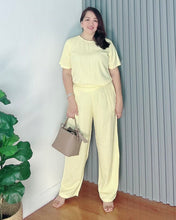 Load image into Gallery viewer, Emma Plain Yellow Coordinates 0007