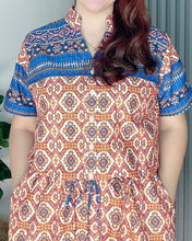 Load image into Gallery viewer, *Donna Printed Drawstring Dress 0367