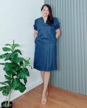 Load image into Gallery viewer, Claire Plain Soft Denim 0083