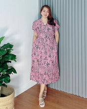 Load image into Gallery viewer, *Irish Maxi Printed Dress 0003