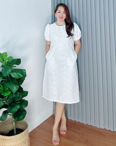 Scarlet  White  Eyelet Dress 0020