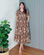 Load image into Gallery viewer, *Diana Maxi Printed Dress 0109