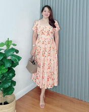 Load image into Gallery viewer, *Aubrey Printed Dress 0161