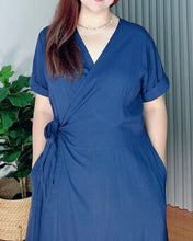 Load image into Gallery viewer, Mara Overlap Dress 0005