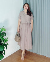 Load image into Gallery viewer, *Donna Plain Taupe Drawstring Dress 0356