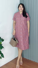 Load image into Gallery viewer, Bea Eyelet Embroider Dress 0468