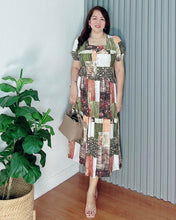Load image into Gallery viewer, *Aubrey Printed Dress 0186