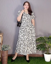 Load image into Gallery viewer, Sigrid Maxi Printed Dress 0034