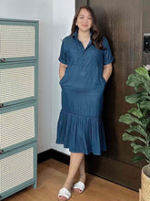 Load image into Gallery viewer, Giana Plain Soft Denim Dress 0094