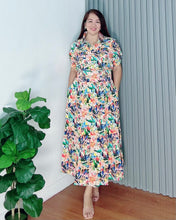 Load image into Gallery viewer, *Diana Maxi Printed Dress 0124