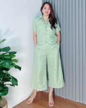 Load image into Gallery viewer, *Monique Eyelet Sage Coordinates 0003