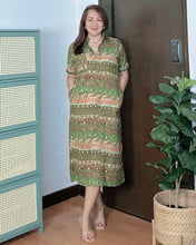 Load image into Gallery viewer, Nica Printed Tunic Dress 0106