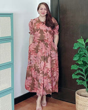 Load image into Gallery viewer, *Martha Maxi Printed Dress 0069