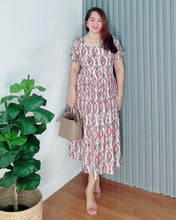 Load image into Gallery viewer, *Aubrey Printed Dress 0165