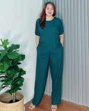 Load image into Gallery viewer, Emma Plain Coordinates 0004