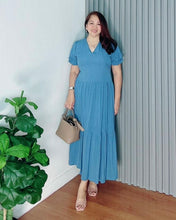 Load image into Gallery viewer, Ariana Plain Dusty blue Soft Linen 0137