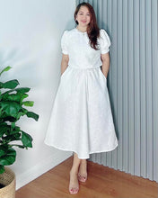 Load image into Gallery viewer, *Alexa White Eyelet Dress 0079