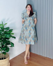 Load image into Gallery viewer, *Lora Printed Dress 0081