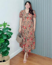 Load image into Gallery viewer, *Ariana Printed Maxi Dress 0110