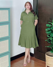Load image into Gallery viewer, *Harper Plain Lemon Green Dress 0002