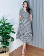 Load image into Gallery viewer, Mara Overlap Dress 0019