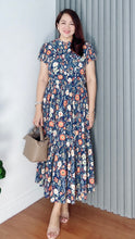 Load image into Gallery viewer, *Bela Maxi Printed Dress 0182