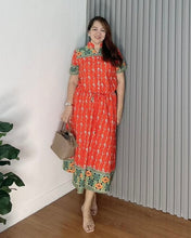 Load image into Gallery viewer, *Donna Printed Drawstring Dress 0387