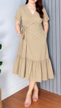 Load image into Gallery viewer, Mara Premium Linen Overlap Dress 0026