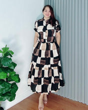 Load image into Gallery viewer, *Bianca Maxi Printed Dress 0303