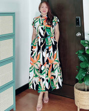 Load image into Gallery viewer, *Bela Maxi Printed Dress 0135