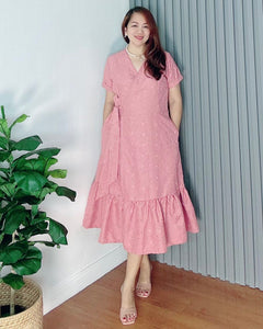 Mara Overlap Eyelet Oldrose Dress 0011