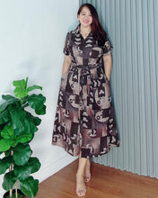 Load image into Gallery viewer, *Julia Maxi Printed Dress 0051