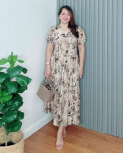 Load image into Gallery viewer, *Ariana Printed Maxi Dress 0112