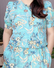 Load image into Gallery viewer, Sale! Lana Printed Top and Skirt 0022