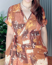Load image into Gallery viewer, Mara Overlap Dress 0018