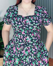Load image into Gallery viewer, *Aubrey Printed Dress 0123