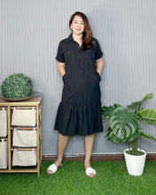 Load image into Gallery viewer, *Giana Plain Black Dress 0072