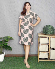 Load image into Gallery viewer, Sale! Bea Printed Dress 0343