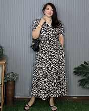 Load image into Gallery viewer, Sigrid Maxi Printed Dress 0010