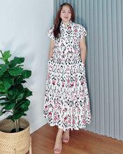 Load image into Gallery viewer, *Bela Maxi Printed Dress 0141