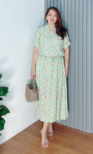 Load image into Gallery viewer, *Donna Printed Drawstring Dress 0378