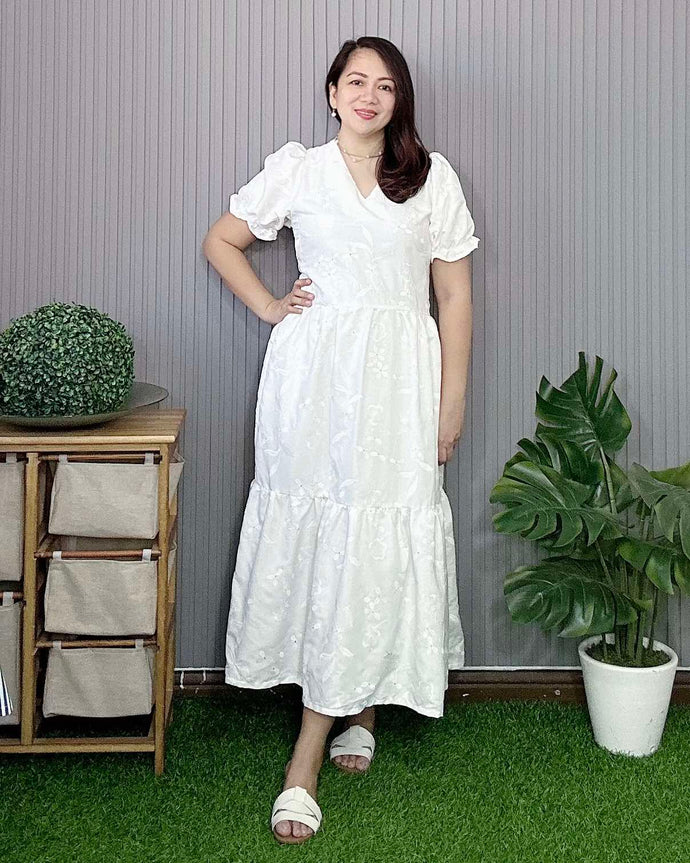 Ariana Maxi Eyelet Embroider White Dress 0049