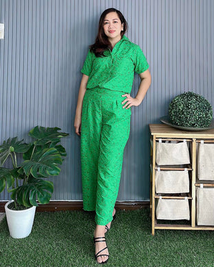 Sale! Heart Eyelet Coordinates 0068