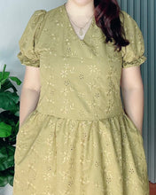 Load image into Gallery viewer, *Ariana Cotton Eyelet Dress 0146