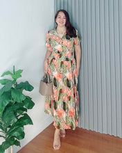 Load image into Gallery viewer, *Amara Maxi Printed Dress 0010
