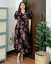 Load image into Gallery viewer, *Sigrid Maxi Printed Dress 0098
